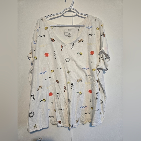 Sonoma Tops - Sonoma White Graphic Short Sleeve Tee